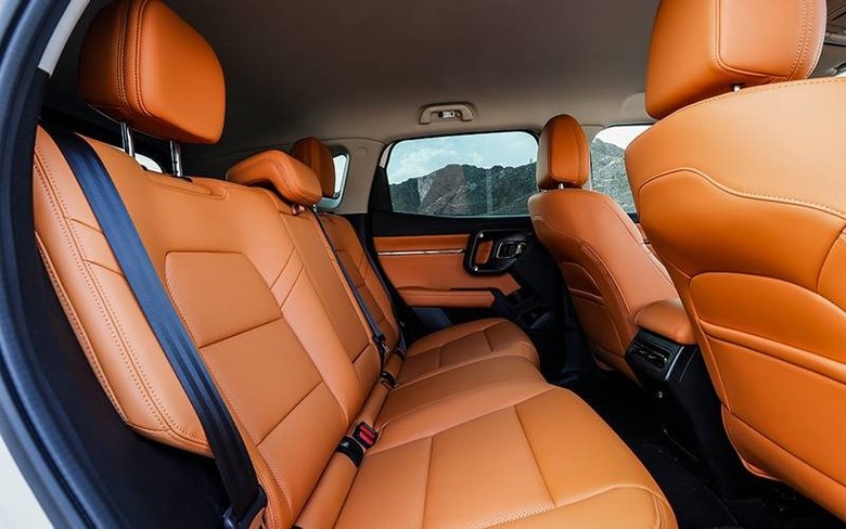 Haval H7 interior view