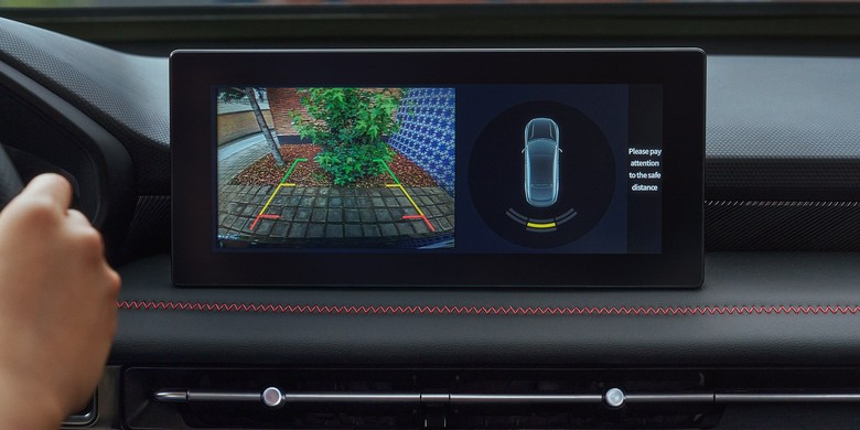 Chevrolet Groove display view