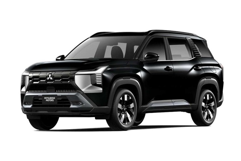 mitsubishi destinator side view  in black color