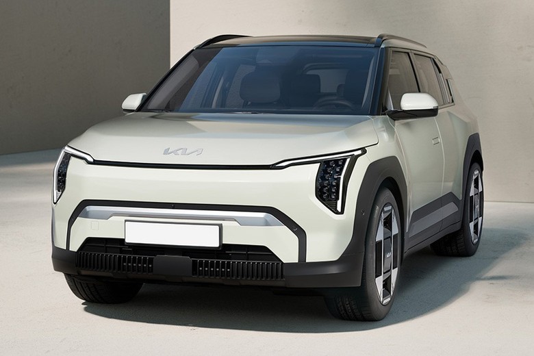 kia ev3 front view in white color