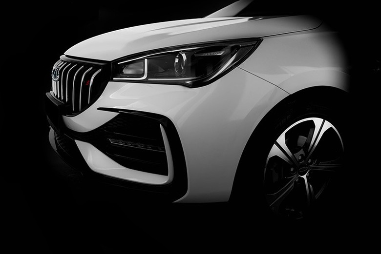 chery arrizo 5 side view in grey color