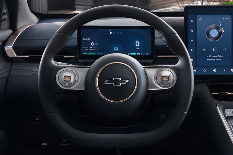 Chevrolet Captiva PHEV interior view