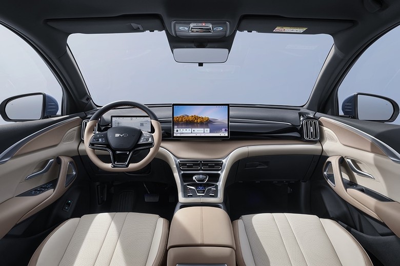 BYD Sealion 5 interior view 