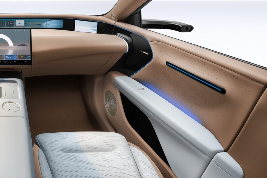 AVATR 07 Ambient Lighting & Smart Design