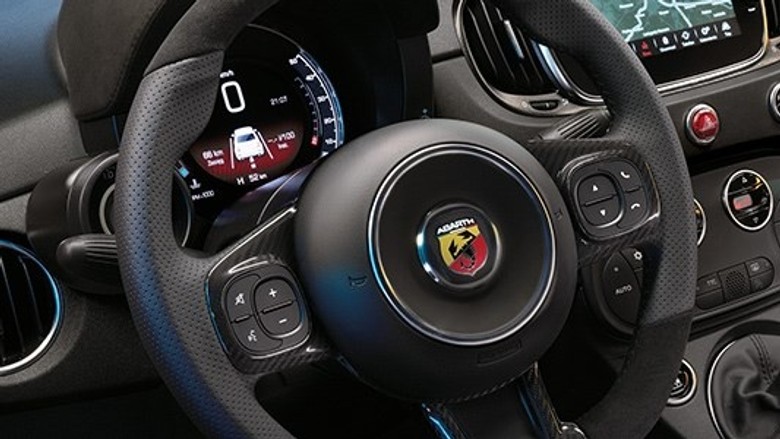 Abarth 695 steering 