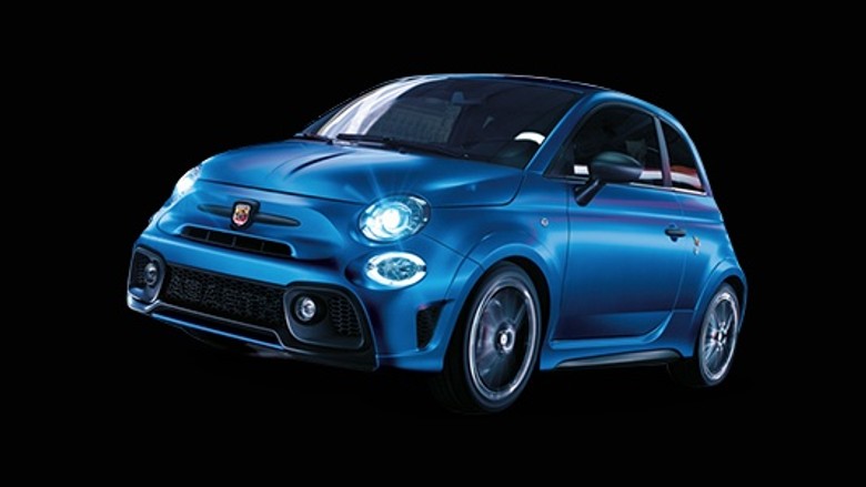 Abarth 695 side view in blue color