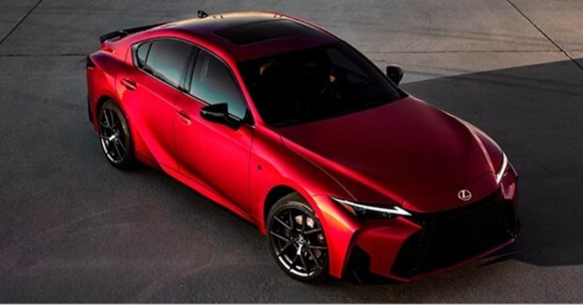 Lexus IS with advanced safety and driver assistance features