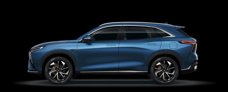 Kaiyi X7 side view in blue color