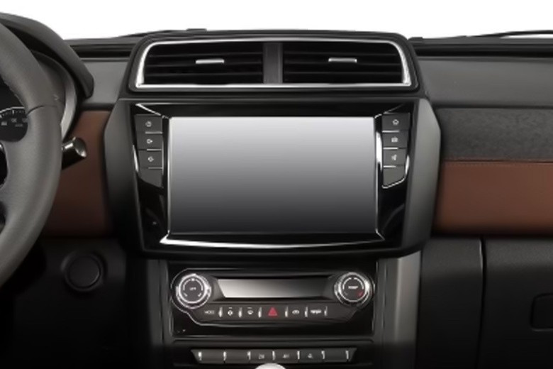 Foton Tunland display view