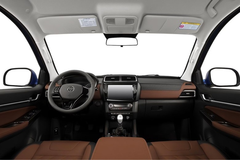 Foton Tunland interior view