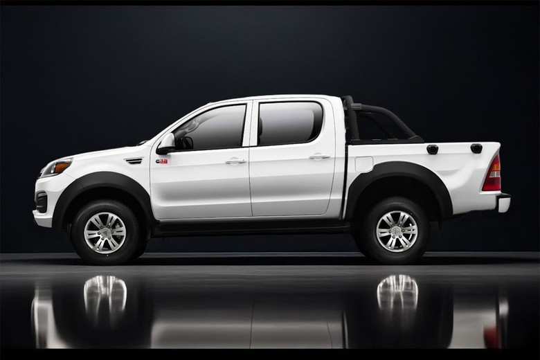 Foton Tunland side view in white color