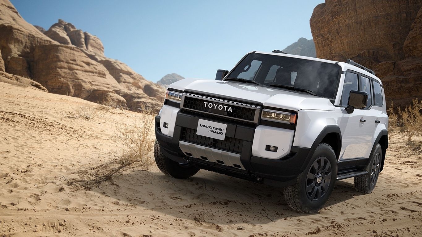 Toyota Land Cruiser Prado Front View