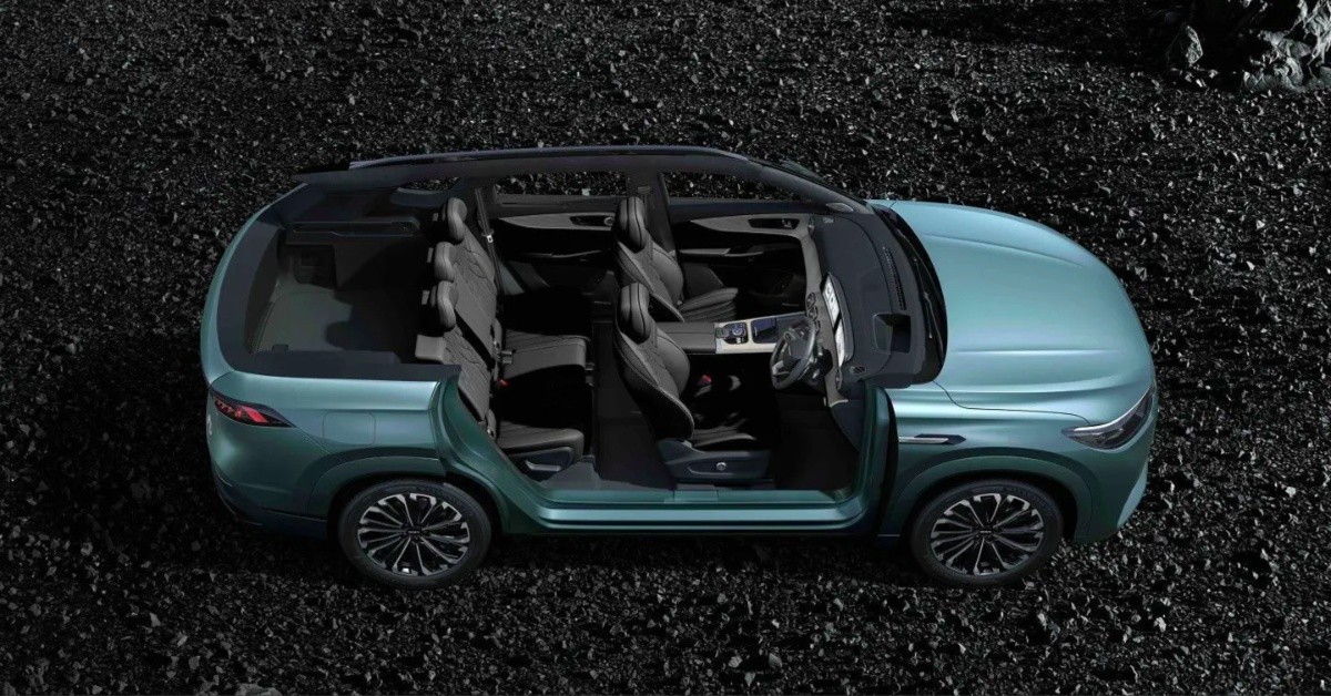 JAECOO J8 SHS Interior